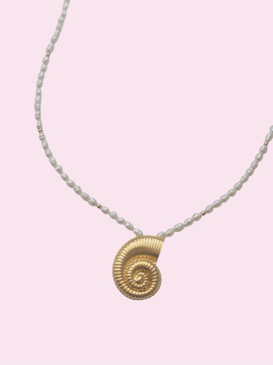 Swirl Shell Pearl Necklace