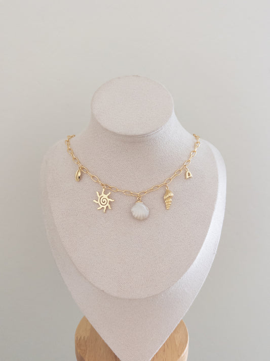 Neutral Summer Charm Necklace